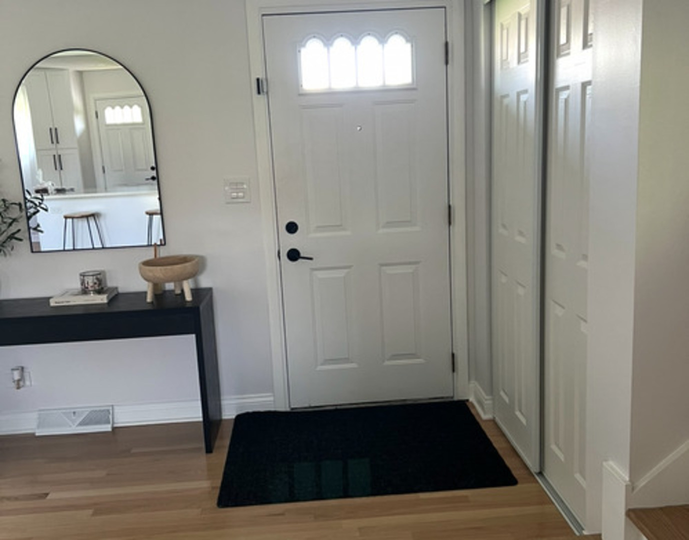 1801 E Aztec Lane