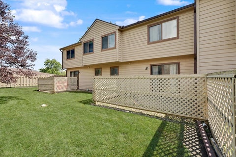 Tiny photo for 1214 Lancaster Drive #1214, Champaign, IL 61821 (MLS # 12690469)