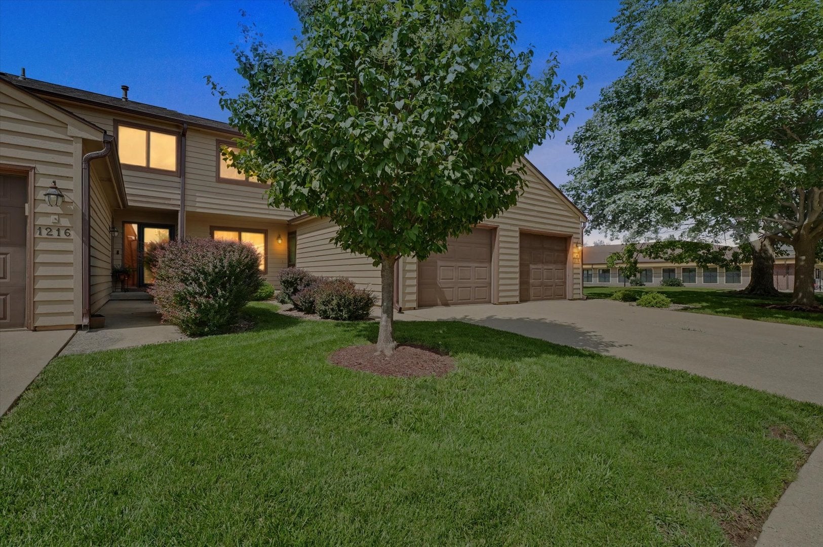 1214 Lancaster Drive 1214