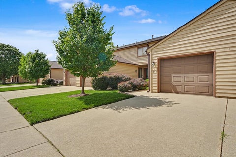 Tiny photo for 1214 Lancaster Drive #1214, Champaign, IL 61821 (MLS # 12690469)