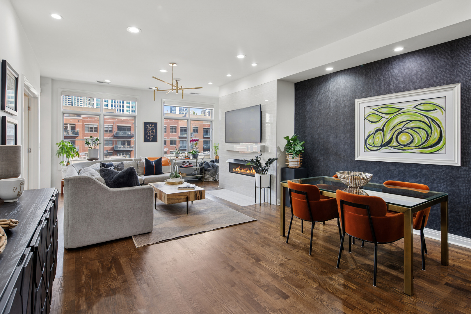 560 W FULTON Street 503