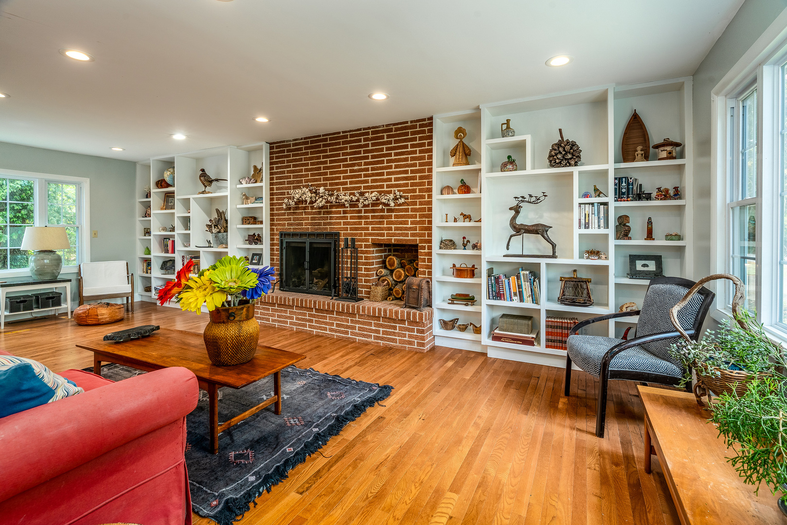 1305 W Tenney Drive