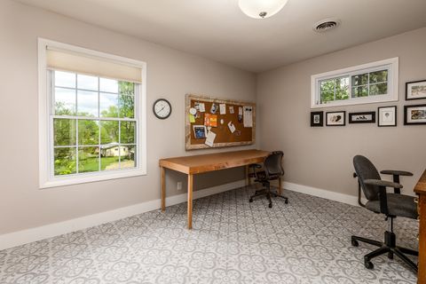 Tiny photo for 1305 W Tenney Drive, Carbondale, IL 62901 (MLS # 12619770)