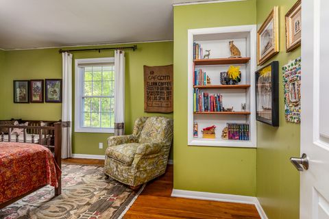Tiny photo for 1305 W Tenney Drive, Carbondale, IL 62901 (MLS # 12619770)