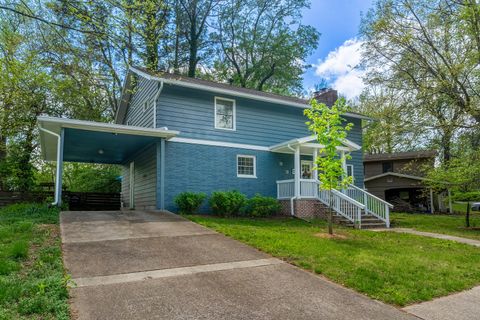 Tiny photo for 1305 W Tenney Drive, Carbondale, IL 62901 (MLS # 12619770)