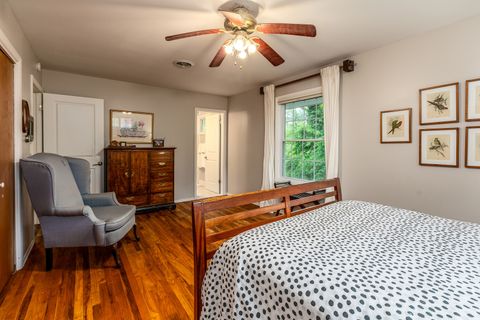 Tiny photo for 1305 W Tenney Drive, Carbondale, IL 62901 (MLS # 12619770)