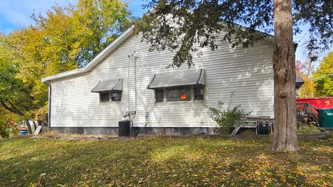 Tiny photo for 54 Hillcrest Avenue, Fox Lake, IL 60020 (MLS # 12512038)
