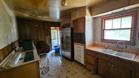 Tiny photo for 54 Hillcrest Avenue, Fox Lake, IL 60020 (MLS # 12512038)