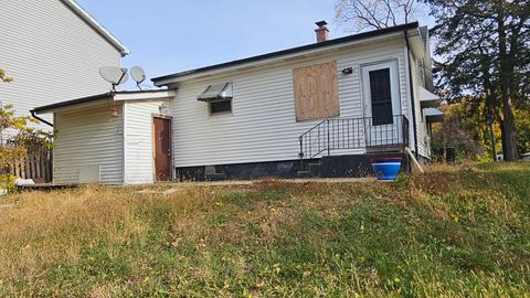 Tiny photo for 54 Hillcrest Avenue, Fox Lake, IL 60020 (MLS # 12512038)