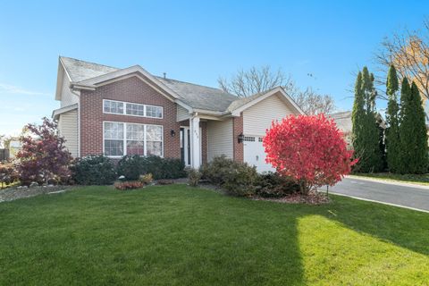 255 Midlane Drive Crystal Lake IL 60012