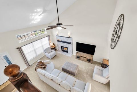 Tiny photo for 255 Midlane Drive, Crystal Lake, IL 60012 (MLS # 12520359)