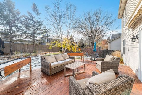 Tiny photo for 255 Midlane Drive, Crystal Lake, IL 60012 (MLS # 12520359)