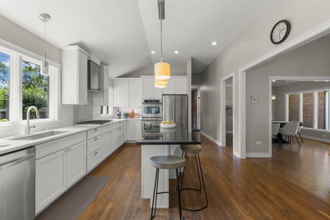Tiny photo for 1008 Anne Road, Naperville, IL 60540 (MLS # 12734351)