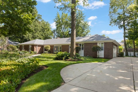 Tiny photo for 1008 Anne Road, Naperville, IL 60540 (MLS # 12734351)