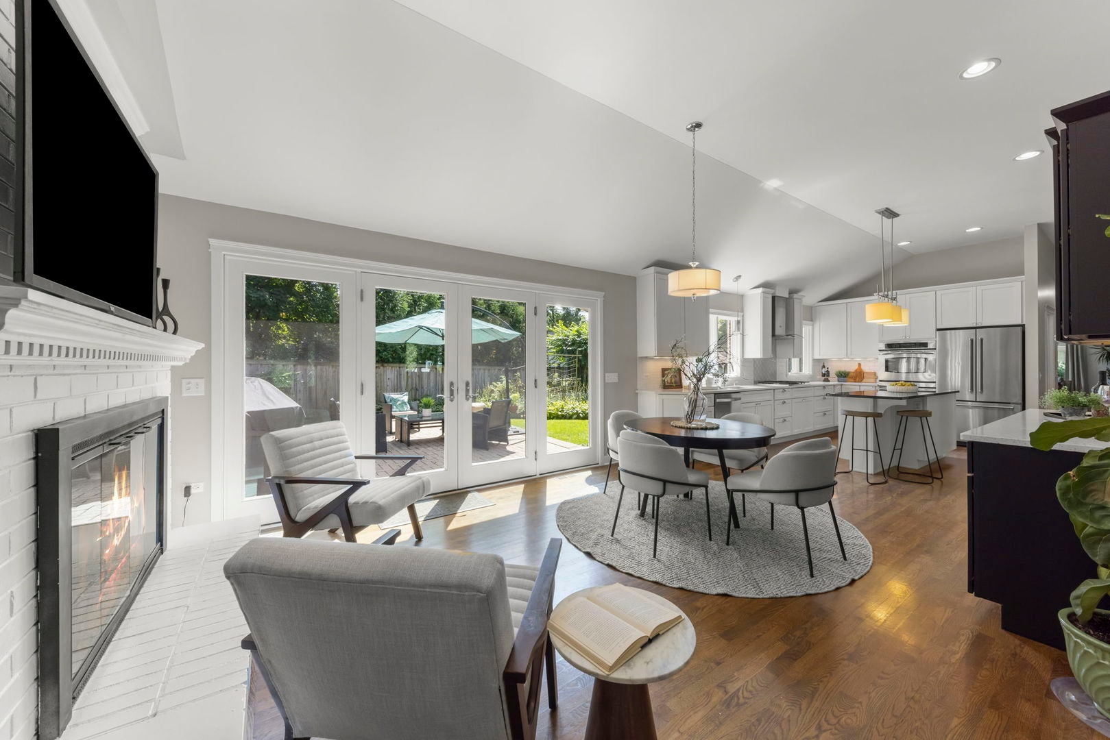 1008 Anne Road