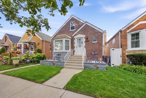 Tiny photo for 3804 S 59th Court, Cicero, IL 60804 (MLS # 12755592)