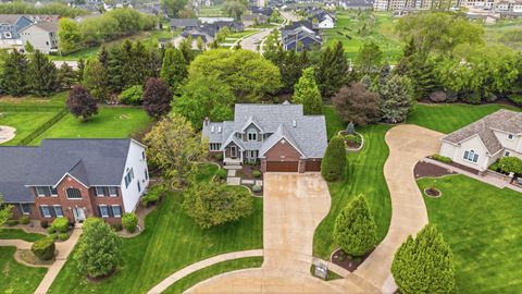 Tiny photo for 4986 Foxborough Court, Bettendorf, IA 52722 (MLS # 12635914)