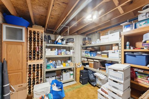 Tiny photo for 4986 Foxborough Court, Bettendorf, IA 52722 (MLS # 12635914)