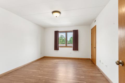 Tiny photo for 13919 W Leamington Drive #806, Crestwood, IL 60418 (MLS # 12428497)