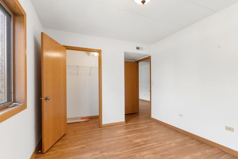 Tiny photo for 13919 W Leamington Drive #806, Crestwood, IL 60418 (MLS # 12428497)