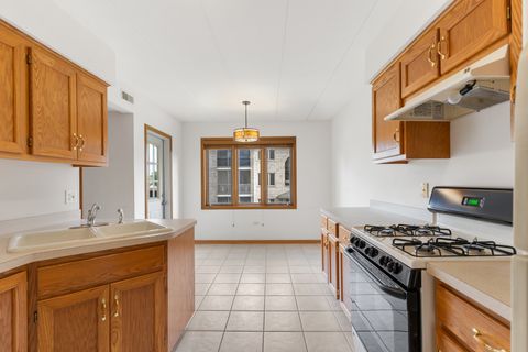 Tiny photo for 13919 W Leamington Drive #806, Crestwood, IL 60418 (MLS # 12428497)