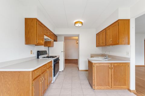 Tiny photo for 13919 W Leamington Drive #806, Crestwood, IL 60418 (MLS # 12428497)