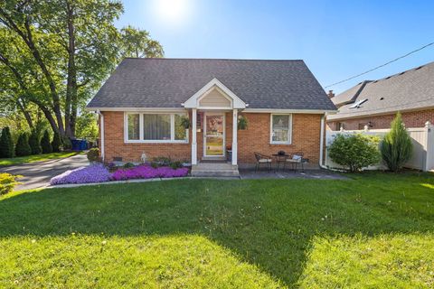 8208 Natoma Avenue, Burbank, IL 60459 - #: 12628472