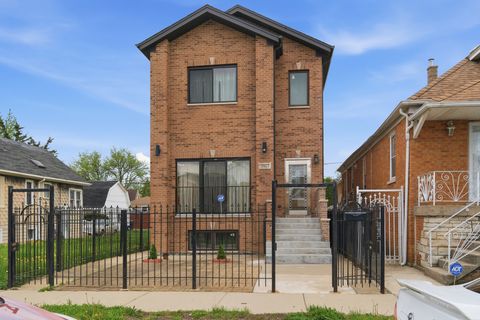 Photo of 3917 W 60th Street, Chicago, IL 60629 (MLS # 12633338)