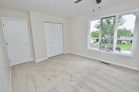 Tiny photo for 516 N Thornwood Drive #0, McHenry, IL 60050 (MLS # 12754703)