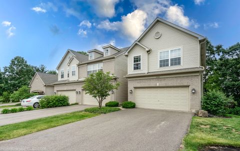 Photo of 2840 Cobblestone Drive, Crystal Lake, IL 60012 (MLS # 12673625)