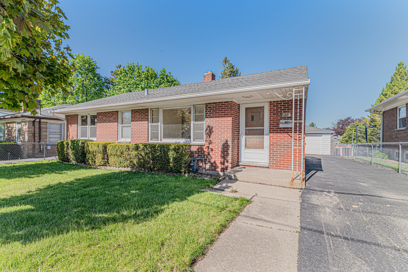 Listing image 1