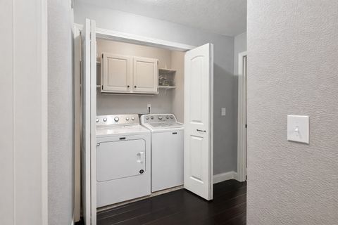 Tiny photo for 502 W Kenneth Drive, Heyworth, IL 61745 (MLS # 12532515)