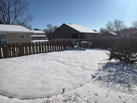 Tiny photo for 502 W Kenneth Drive, Heyworth, IL 61745 (MLS # 12532515)