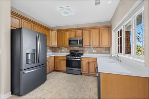 Tiny photo for 2671 Stone Circle #208, Geneva, IL 60134 (MLS # 12534290)