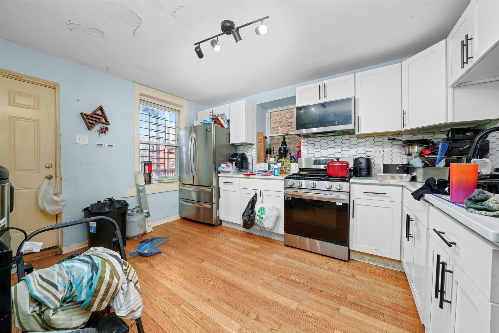 1617 S Central Park Avenue