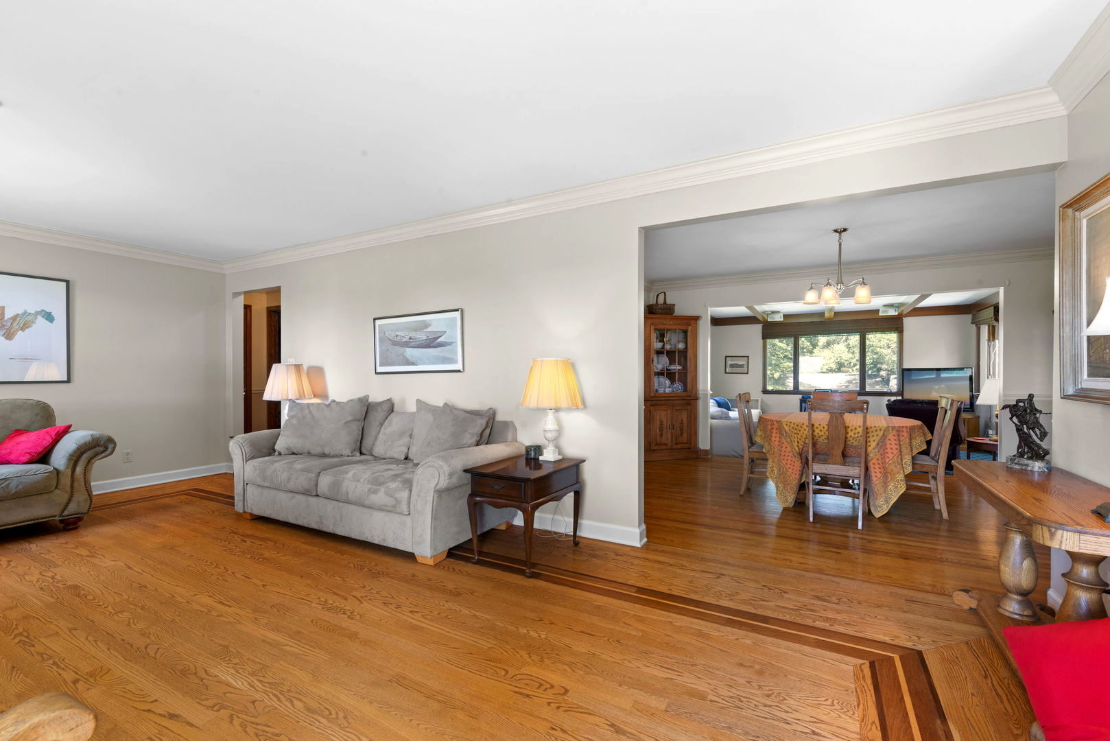 43W836 Hughes Road