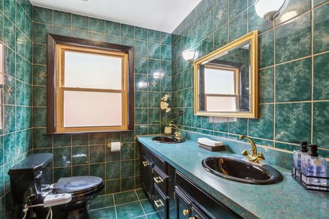 Tiny photo for 6741 N Ramona Avenue, Lincolnwood, IL 60712 (MLS # 12460935)