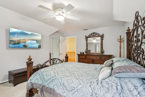 Tiny photo for 6741 N Ramona Avenue, Lincolnwood, IL 60712 (MLS # 12460935)