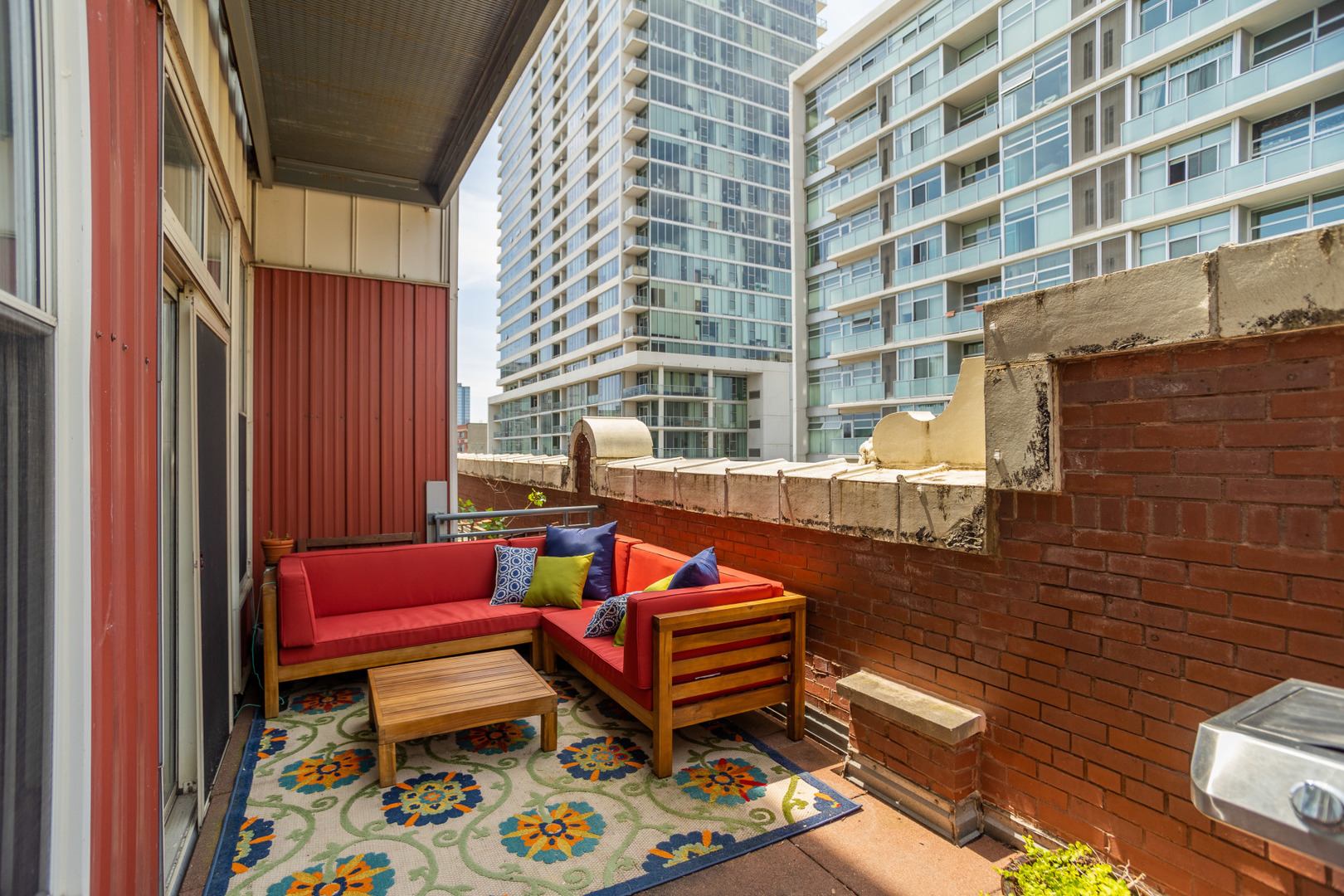 1631 S Michigan Avenue 403