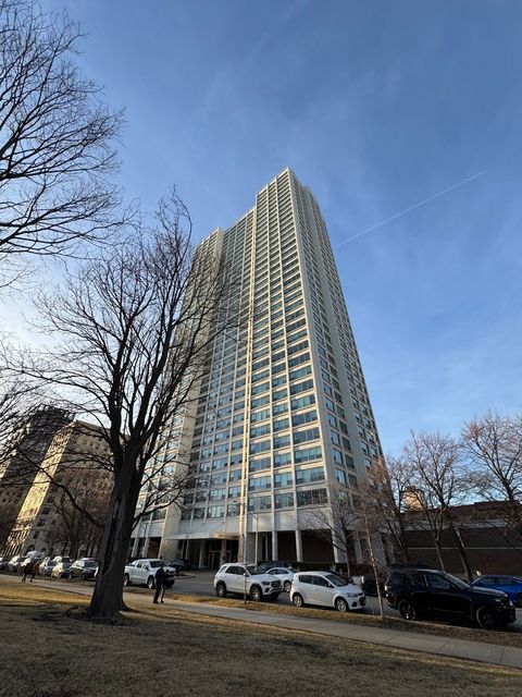 Tiny photo for 1700 E 56th Street #3201, Chicago, IL 60637 (MLS # 12516247)
