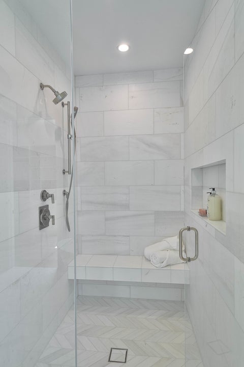 Tiny photo for 539 Kensington Court, Hinsdale, IL 60521 (MLS # 12741866)