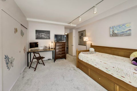 Tiny photo for 3180 N Lake Shore Drive #4G, Chicago, IL 60657 (MLS # 12700537)