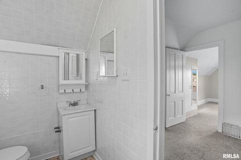 Tiny photo for 1416 17TH Avenue, Moline, IL 61265 (MLS # QC4269809)