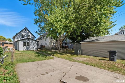 Tiny photo for 1416 17TH Avenue, Moline, IL 61265 (MLS # QC4269809)