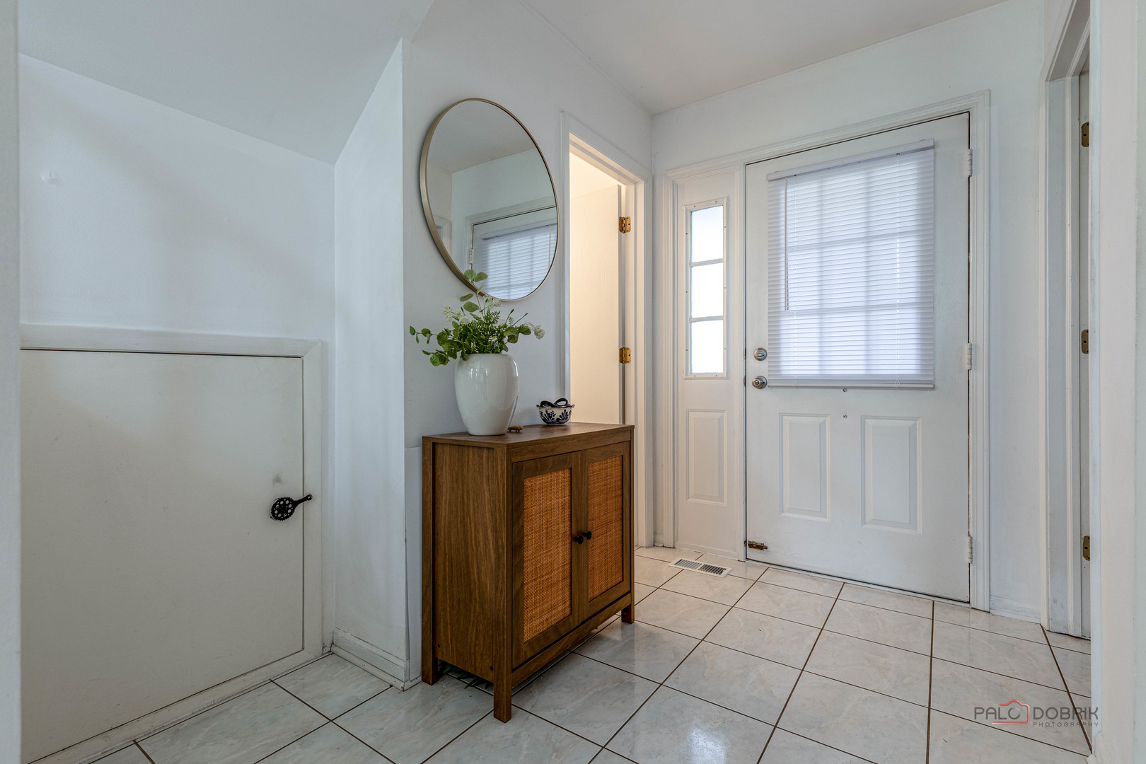 951 Ridgefield Lane