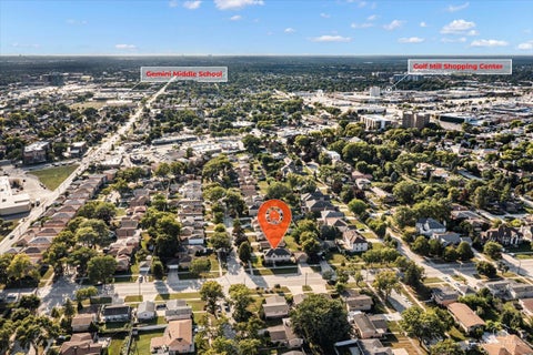 Tiny photo for 8000 W Lake Street, Niles, IL 60714 (MLS # 12763144)