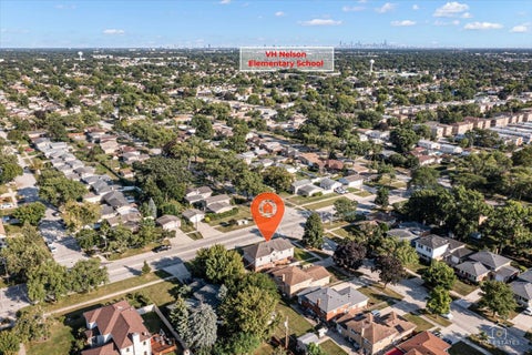 Tiny photo for 8000 W Lake Street, Niles, IL 60714 (MLS # 12763144)