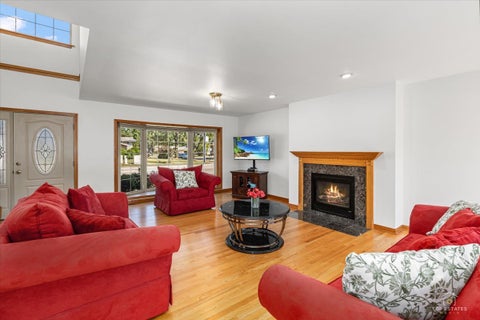 Tiny photo for 8000 W Lake Street, Niles, IL 60714 (MLS # 12763144)
