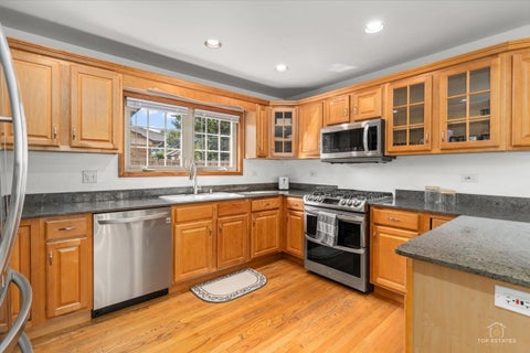 Tiny photo for 8000 W Lake Street, Niles, IL 60714 (MLS # 12763144)