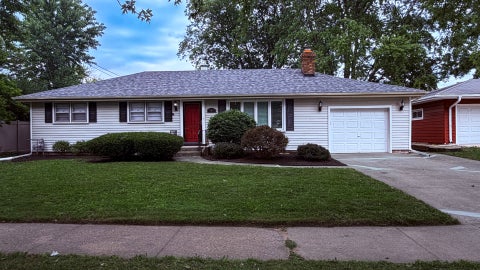 Photo of 16067 SCHOOL Street, South Holland, IL 60473 (MLS # 12764745)